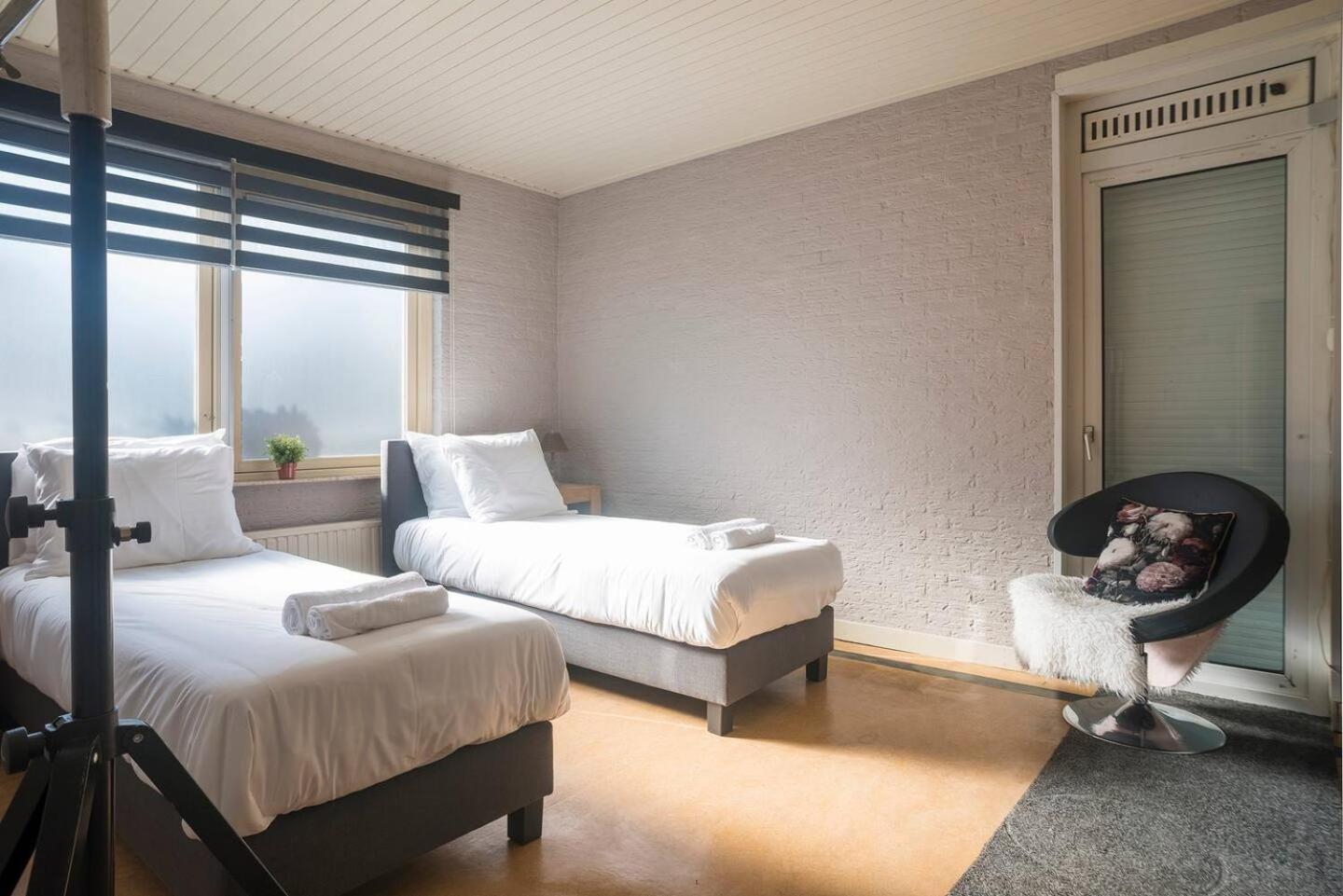 Xxl House With Free Parking & 3 Bedrooms Tilburg Buitenkant foto