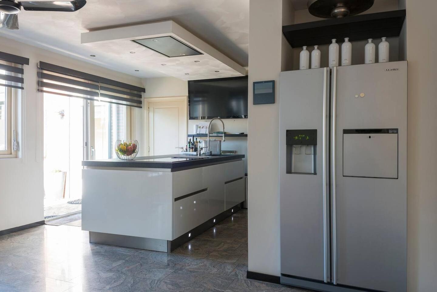 Xxl House With Free Parking & 3 Bedrooms Tilburg Buitenkant foto